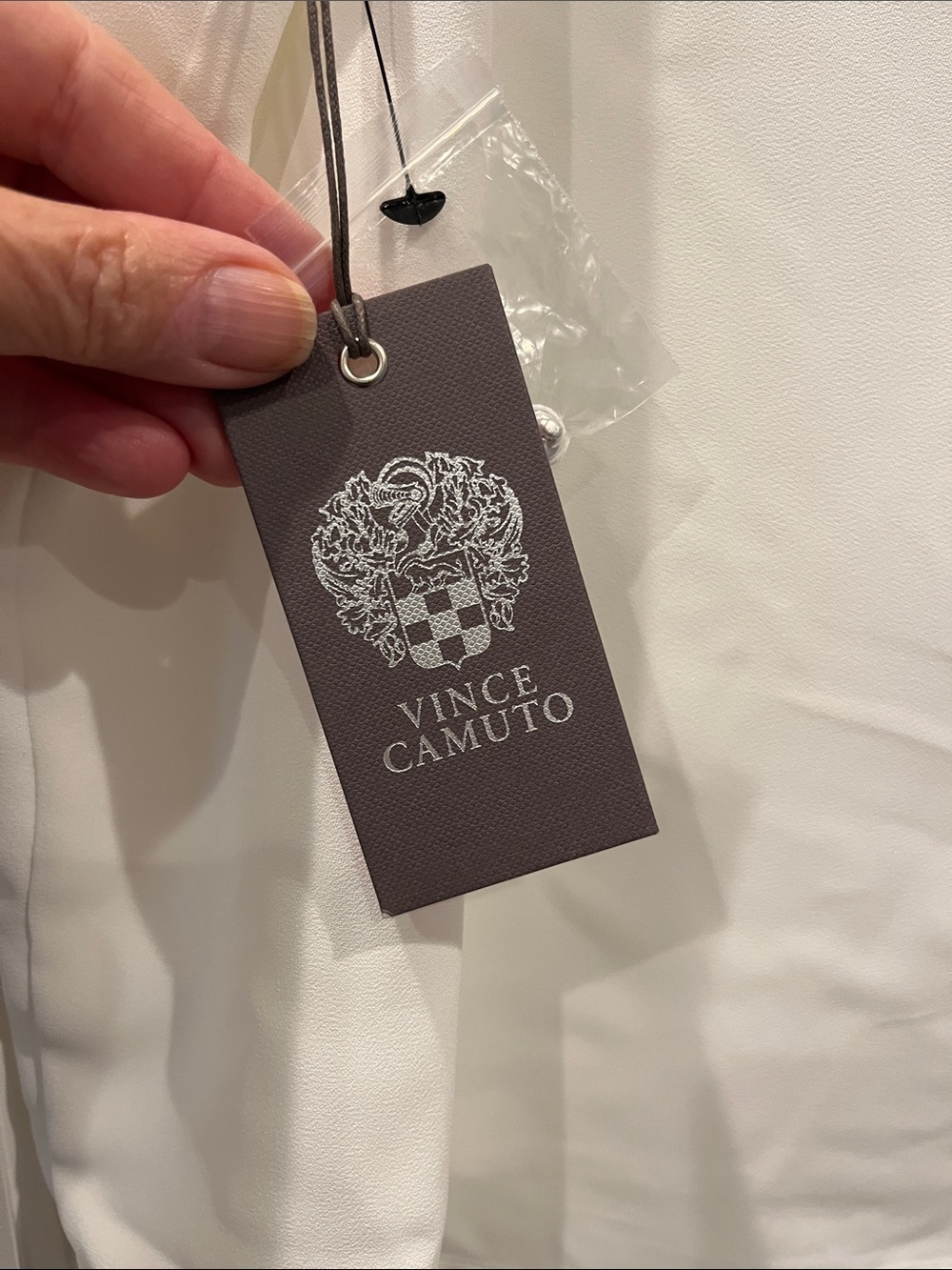 Vince Camuto White Cowl Neck Sleeveless top with Black Trim-perfect work outfit! - Picture 7 of 7